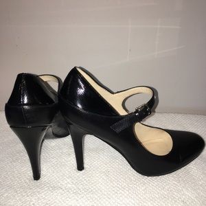 Nine West Black Mary Janes Heels